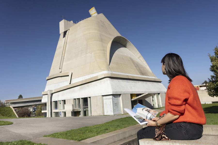 Chez Monsieur Le Corbusier_Firminy