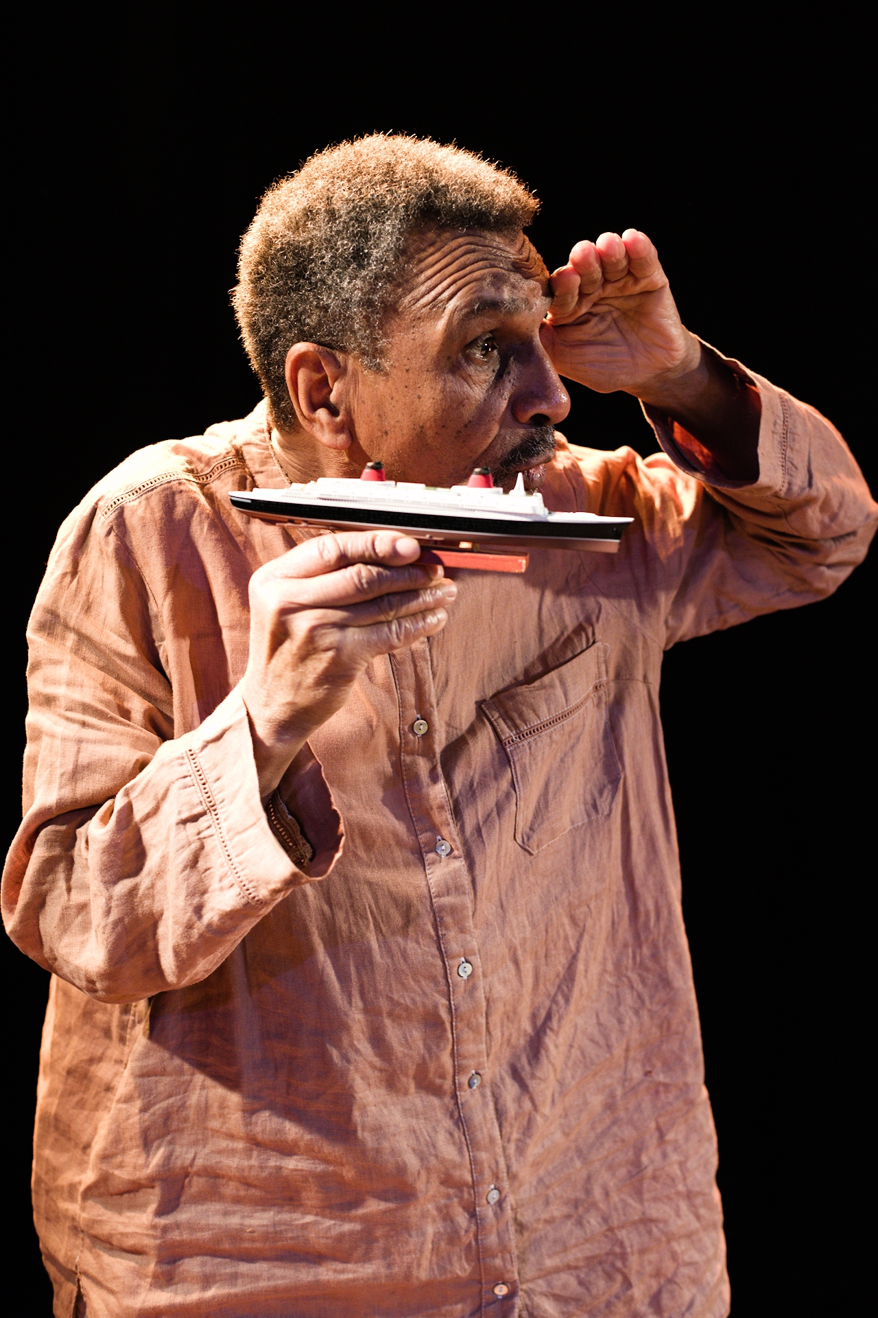 Un Français comme les autres ou bleu + bleu = 4, Marseille 4e Arrondissement - photo 2