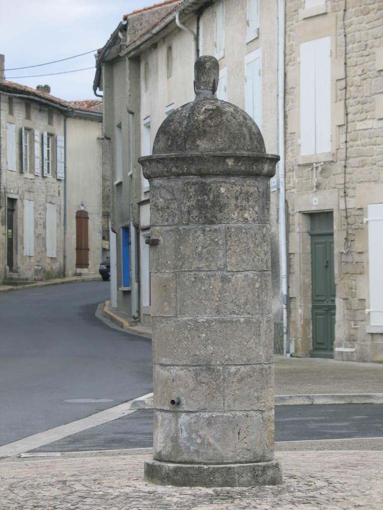 Puits - Aulnay-de-Saintonge