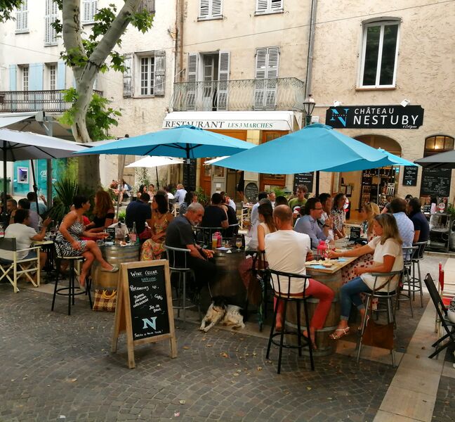 Bar à vin Nestuby - Cotignac