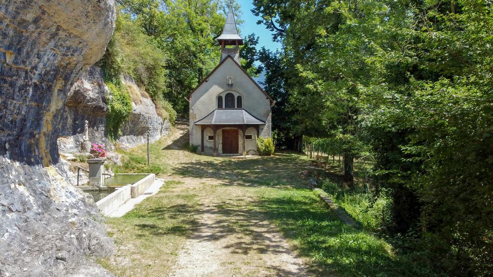 Source et chapelle de l'Adoue