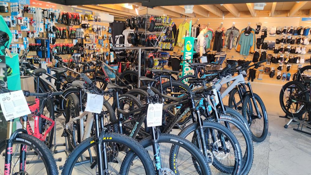 Intérieur magasin LPR 1