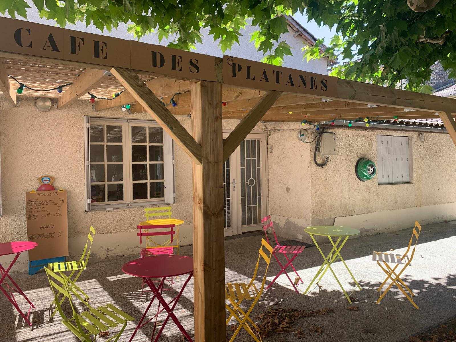 Café associatif des Platanes_Beaucaire