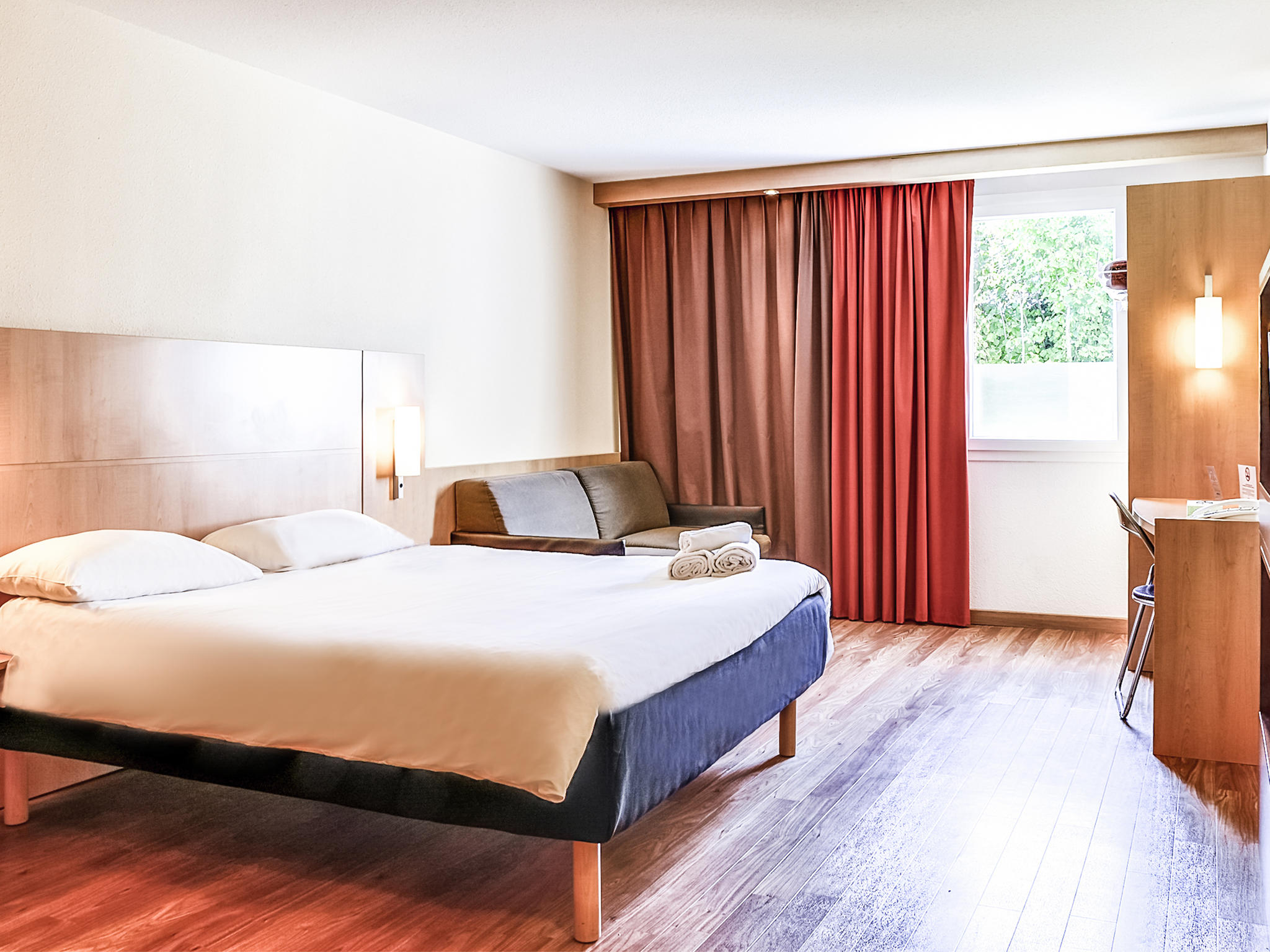 Ibis Salon de Provence Sud, Salon-de-Provence - photo 5