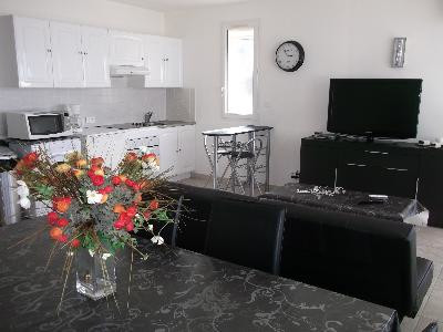 Les pieds dans l'eau, Saint-Mitre-les-Remparts - photo 6