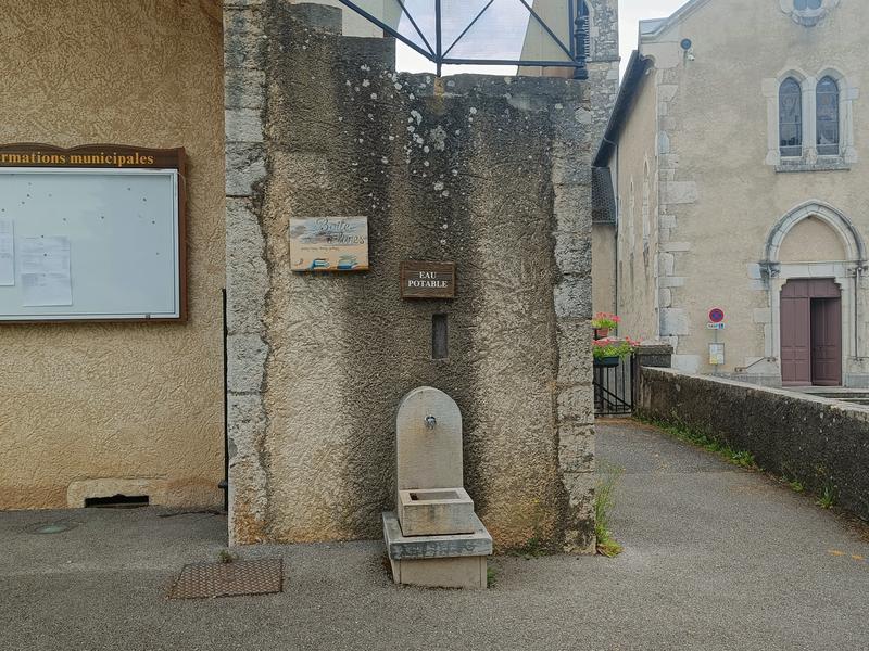 Point d'eau potable_Saint-Genix-les-Villages