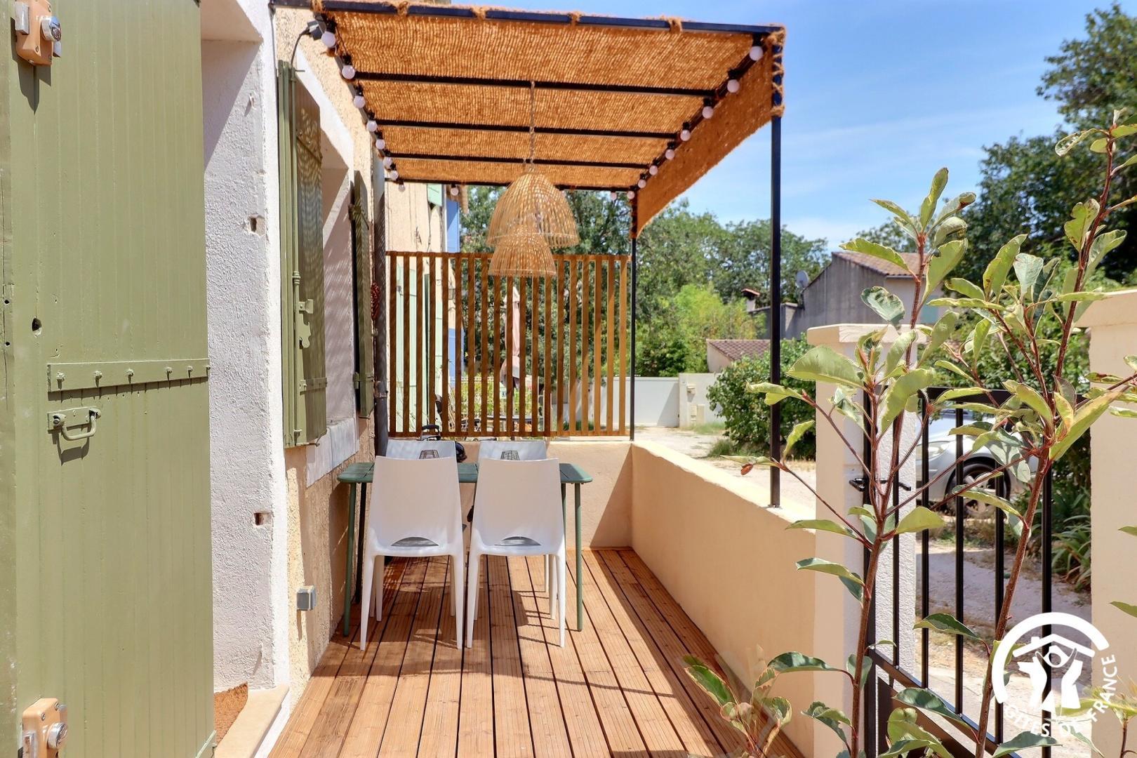 La Pomme de Pin, La Fare-les-Oliviers - photo 11