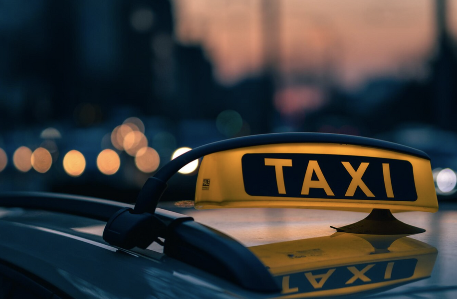 Taxi
