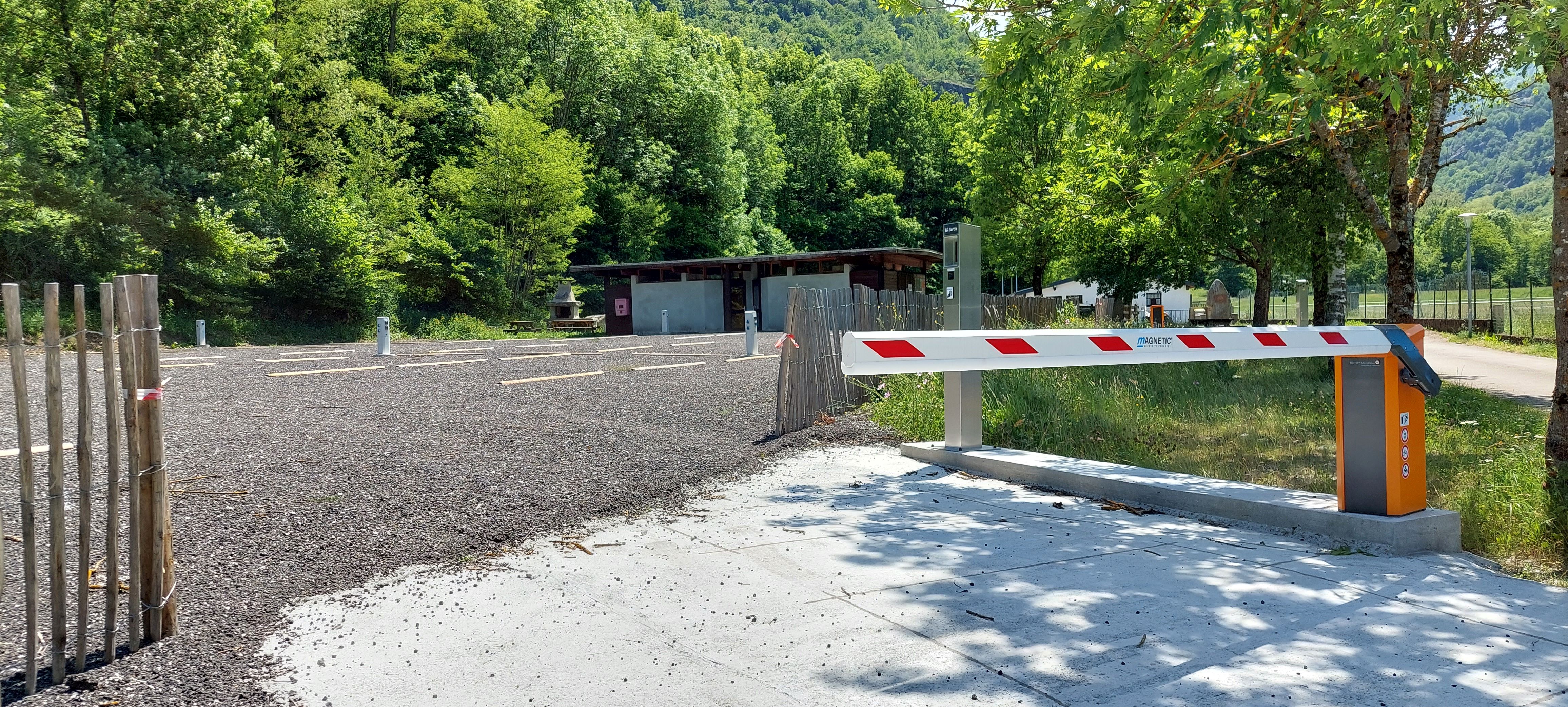 Aire camping-cars Auzat — photo 3