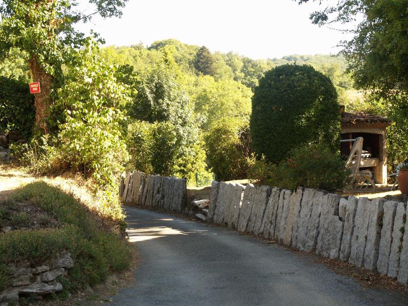 Extérieur-La Garrigue Petit Gîte-St Salvy de la Balme-Gîtes de France
