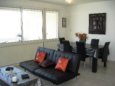 Les pieds dans l'eau, Saint-Mitre-les-Remparts - photo 8