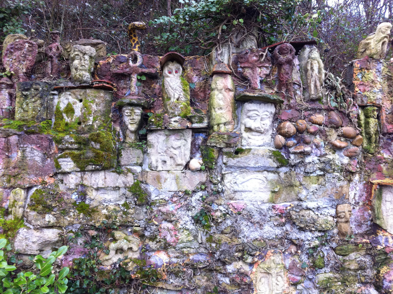 Pelouses Sèches mur d'art brute