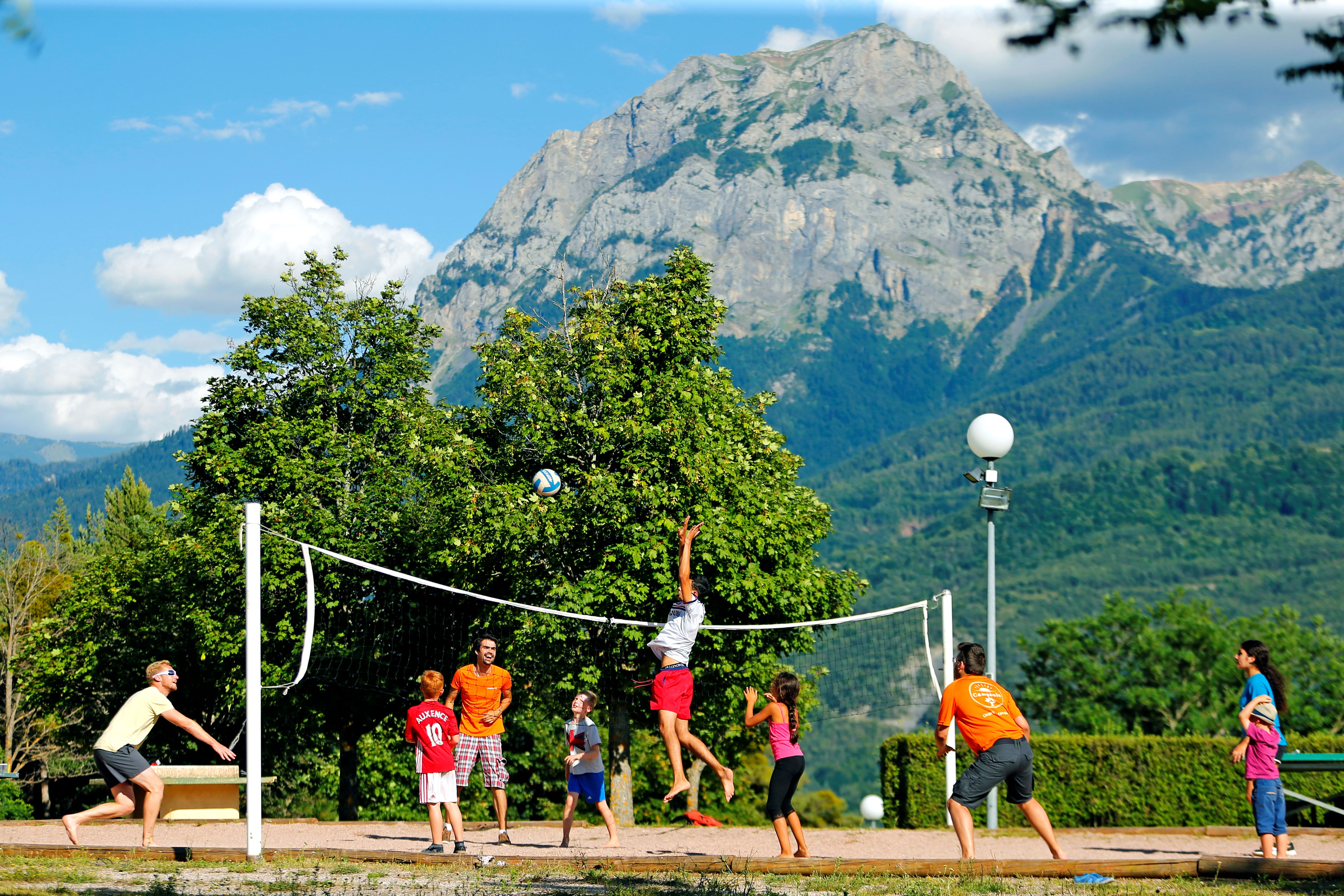 City stade - Camping Baie de La Chapelle Vacances André Trigano CHORGES