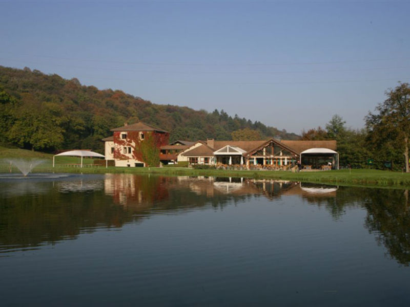 Vue sur le restaurant du Golf de Bresson