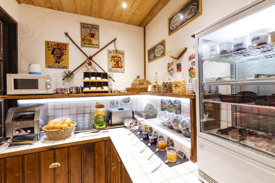 BUFFET PETIT DEJEUNER