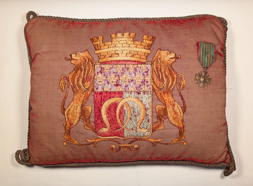 Coussin de la croix de guerre de Meaux