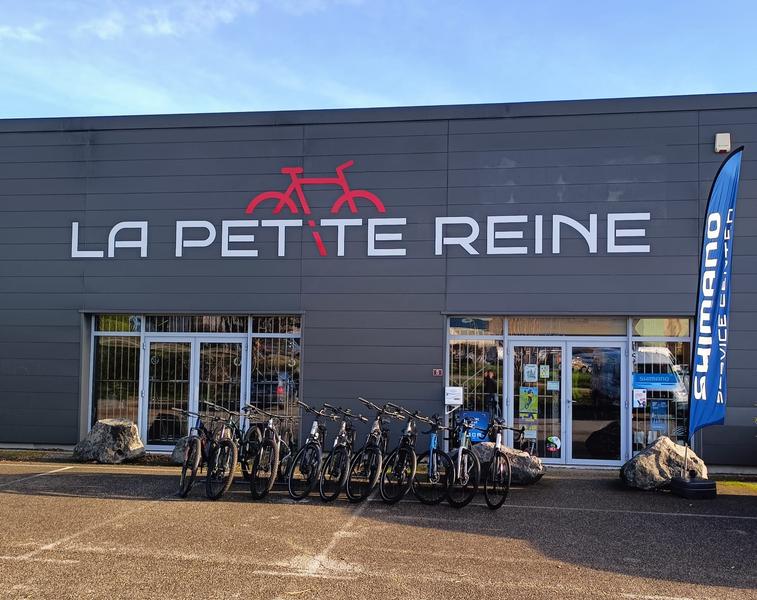 Devanture LPR avec vélos