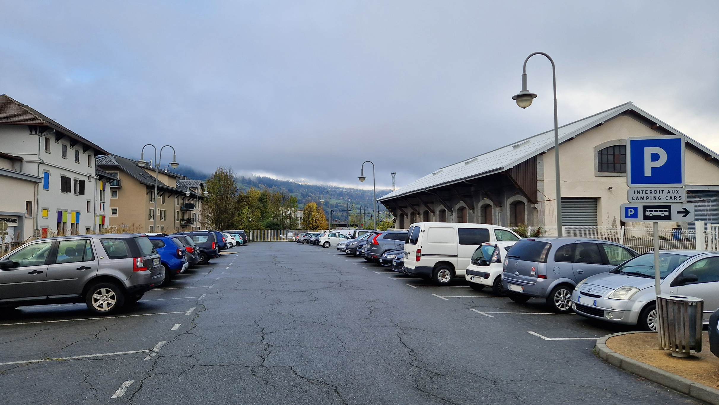 Parking extérieur