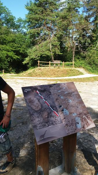 Les empreintes de dinosaures de Villette