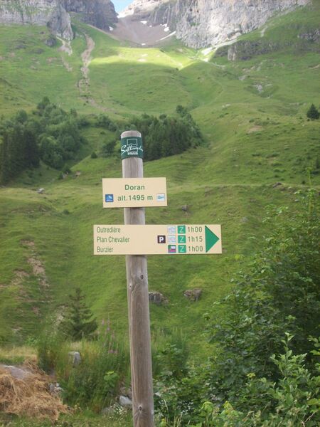 Sentier pédestre : Doran par le sentier du Gypaète