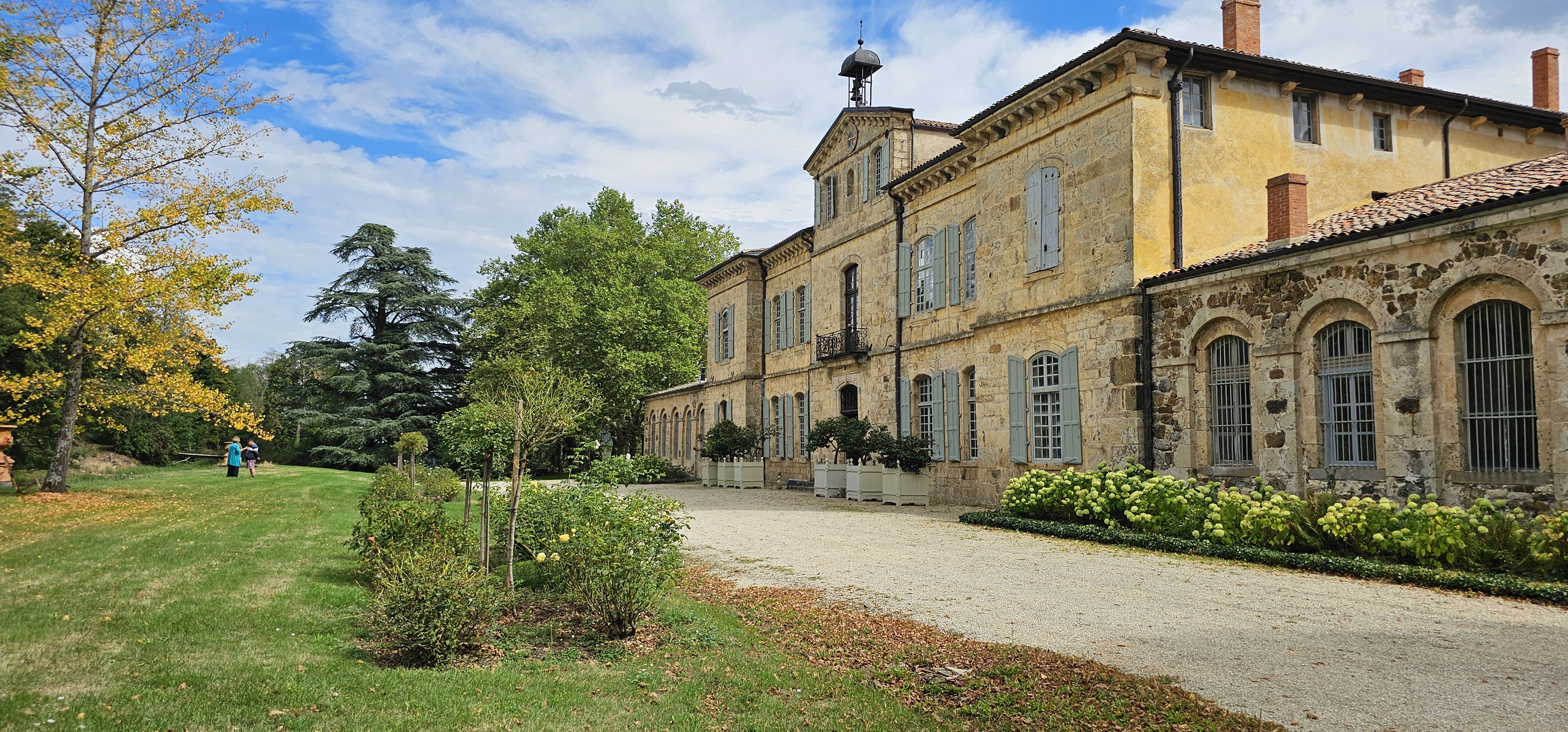 Visite couplée Musée du Car et Château de la Rivoire