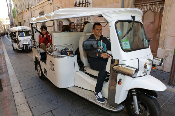 Découverte du Panier en tuk tuk.