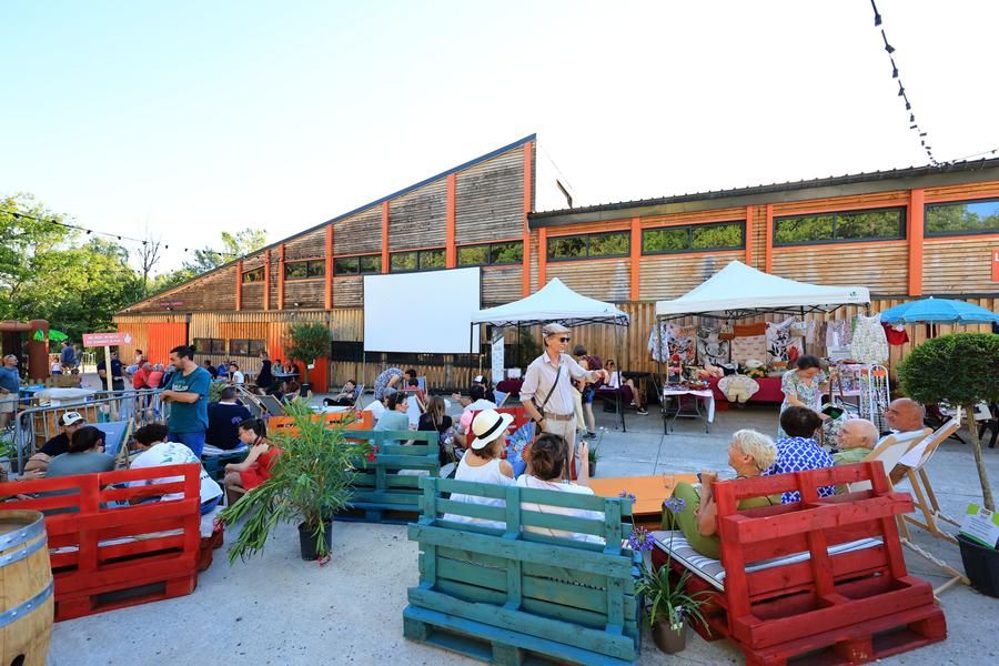 Marché des créateurs et producteurs