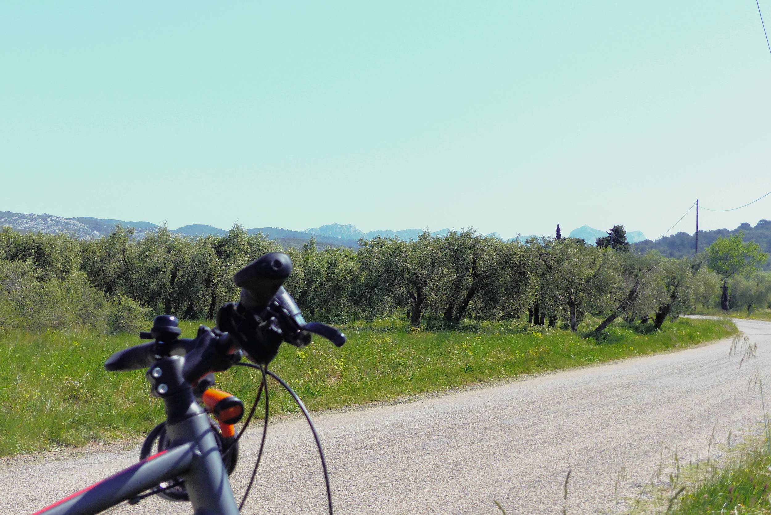 MOURIÈS - Alpilles-Roquemartine à vélo : la variante de Mouriès — photo 2