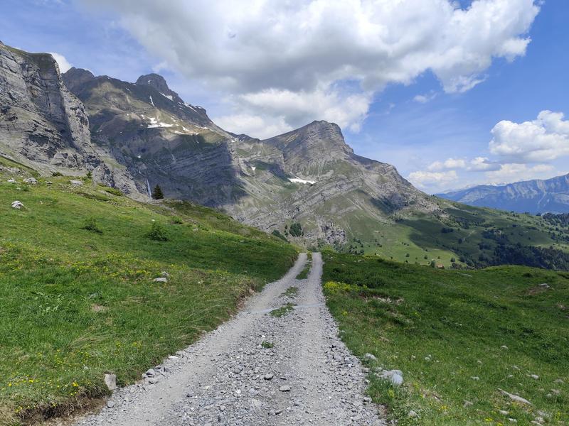 Montée depuis la Pierre Fendue Montée depuis la Pierre Fendue