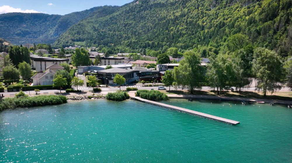 Hôtel Restaurant L'Embarcadère_Nantua