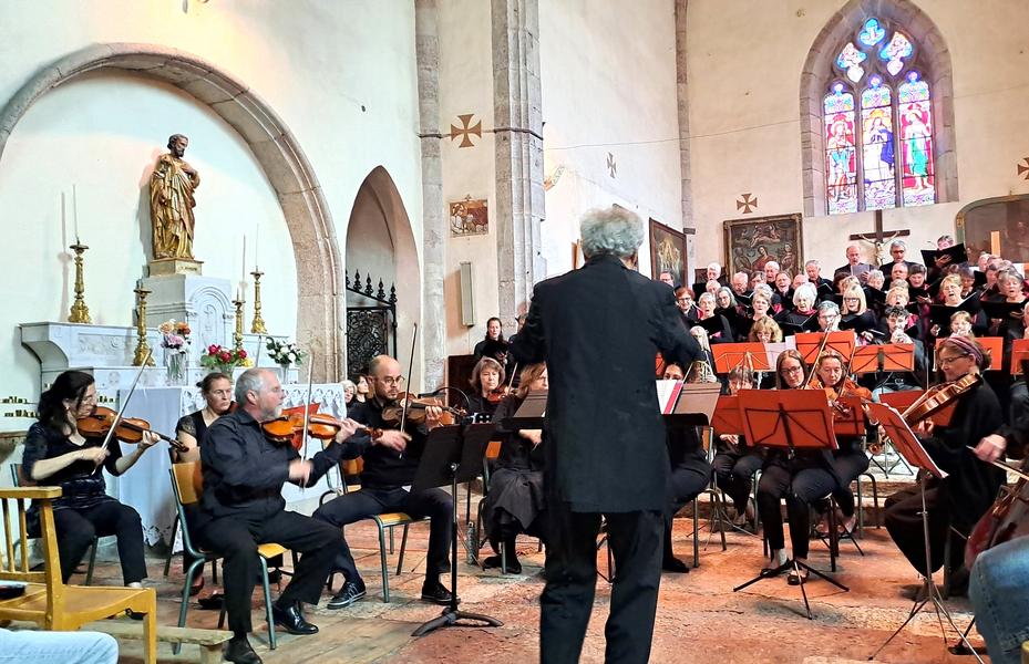 La Chorale des Cordeliers chante Navidad Nuestra d'Ariel