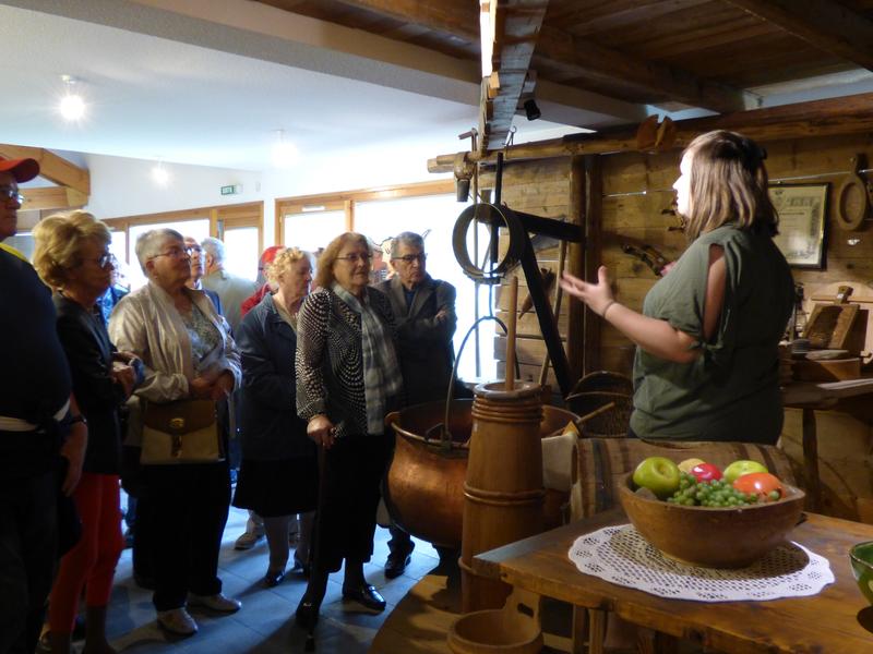 Groupes adultes - Duo Visites Commentées Abbaye / Maison du Fromage Abondance