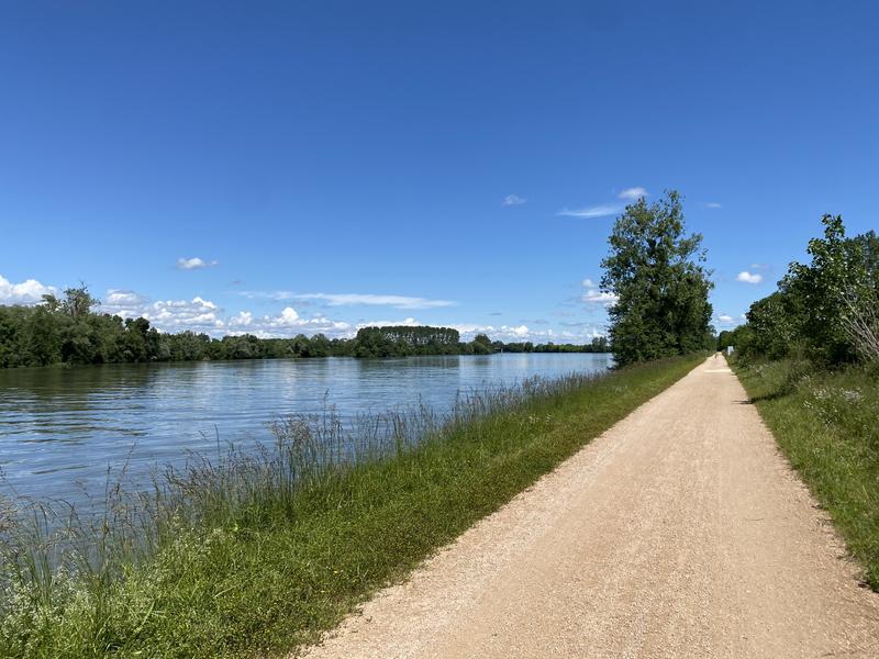 Boucle vélo gravel au départ de Trévoux
