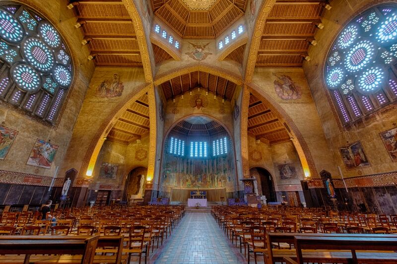 Nef de l'Eglise Saint-Louis de Vincennes 