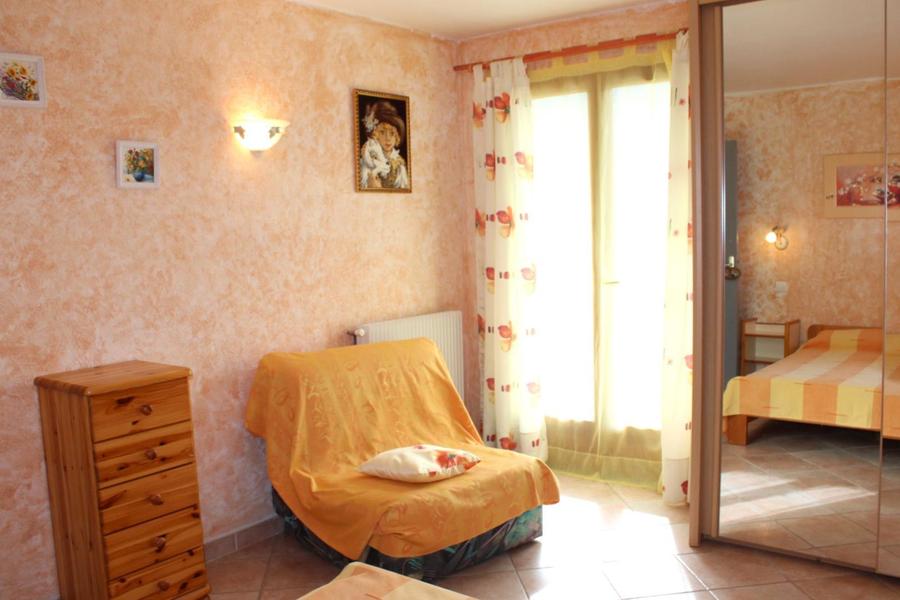 Gîte L'Aubépine de Douans-Chambre-Saint-Étienne-de-Tinée-Gîtes de France des Alpes-Maritimes