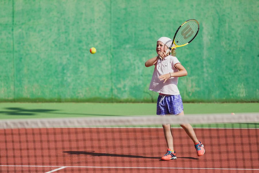 Tennis 7-9 ans (rouge et orange) : stage_Le Grand-Bornand