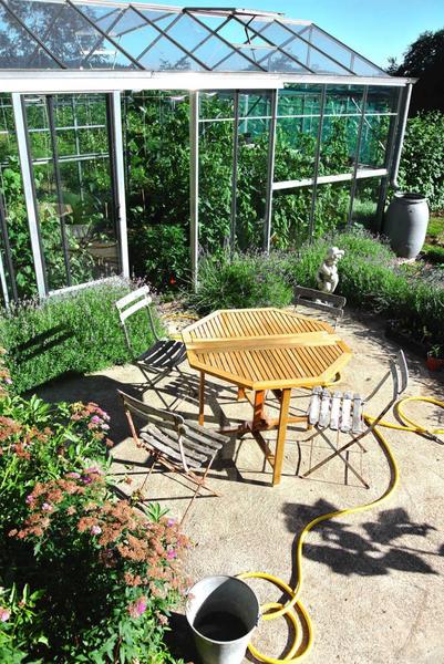 81.Caillé Bas terrasse serre