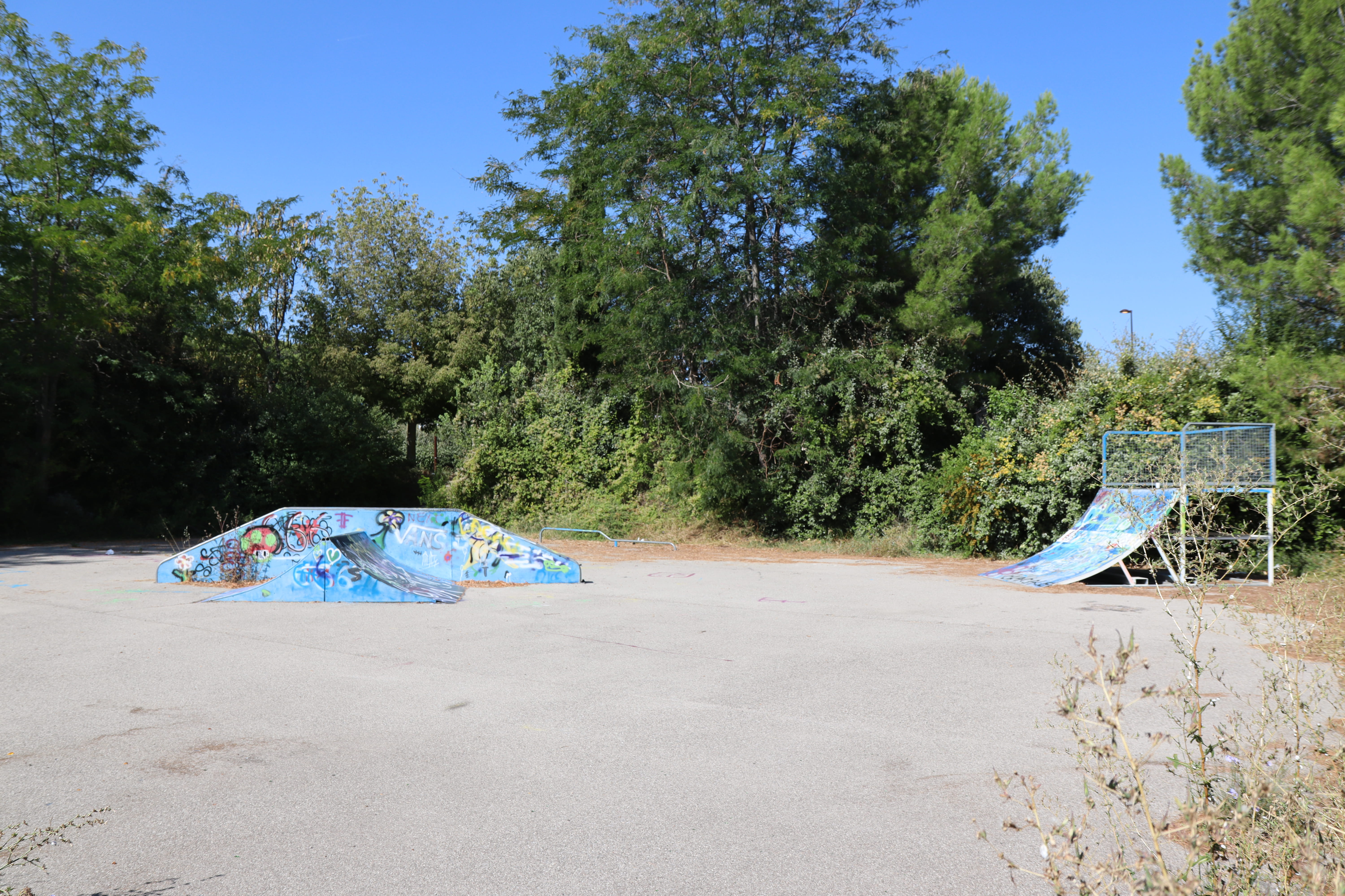 Aire sportive et skate-park — photo 3