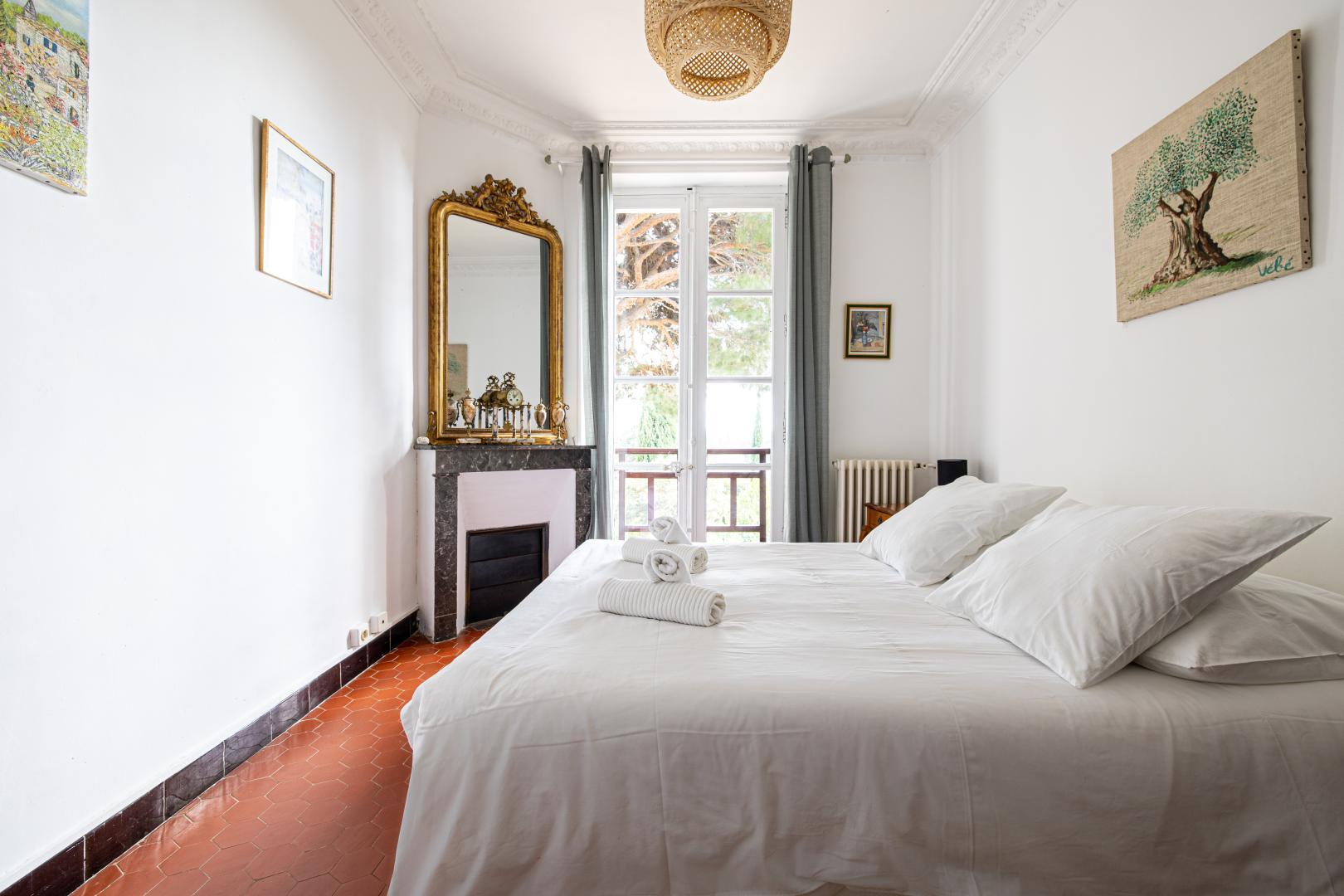 Le Domaine de l'Aube, Saint-Marc-Jaumegarde - photo 9