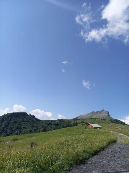 La cabane du Petit Pâtre – sentier pédestre_Cordon