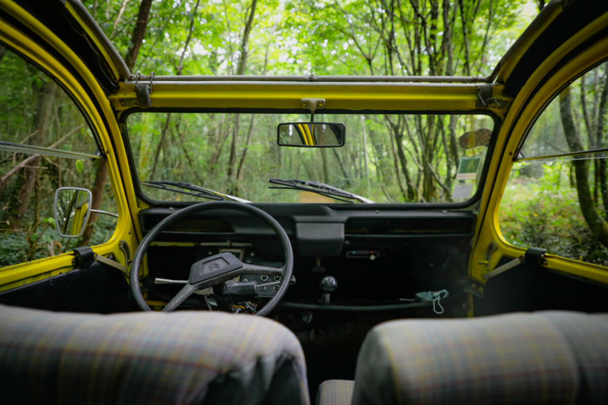 Balade en 2 CV avec la Charente en Deuch