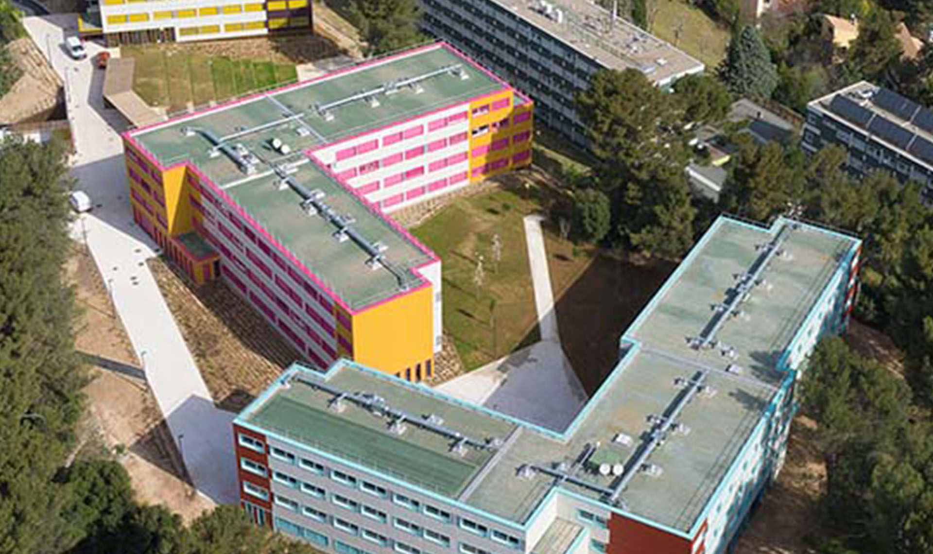 Cité universitaire Internationale de Cuques - CROUS — photo 2