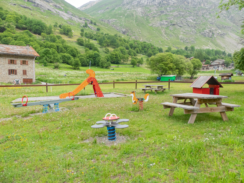 Image Aire de jeux BON été B Filliol OT HMV (3)