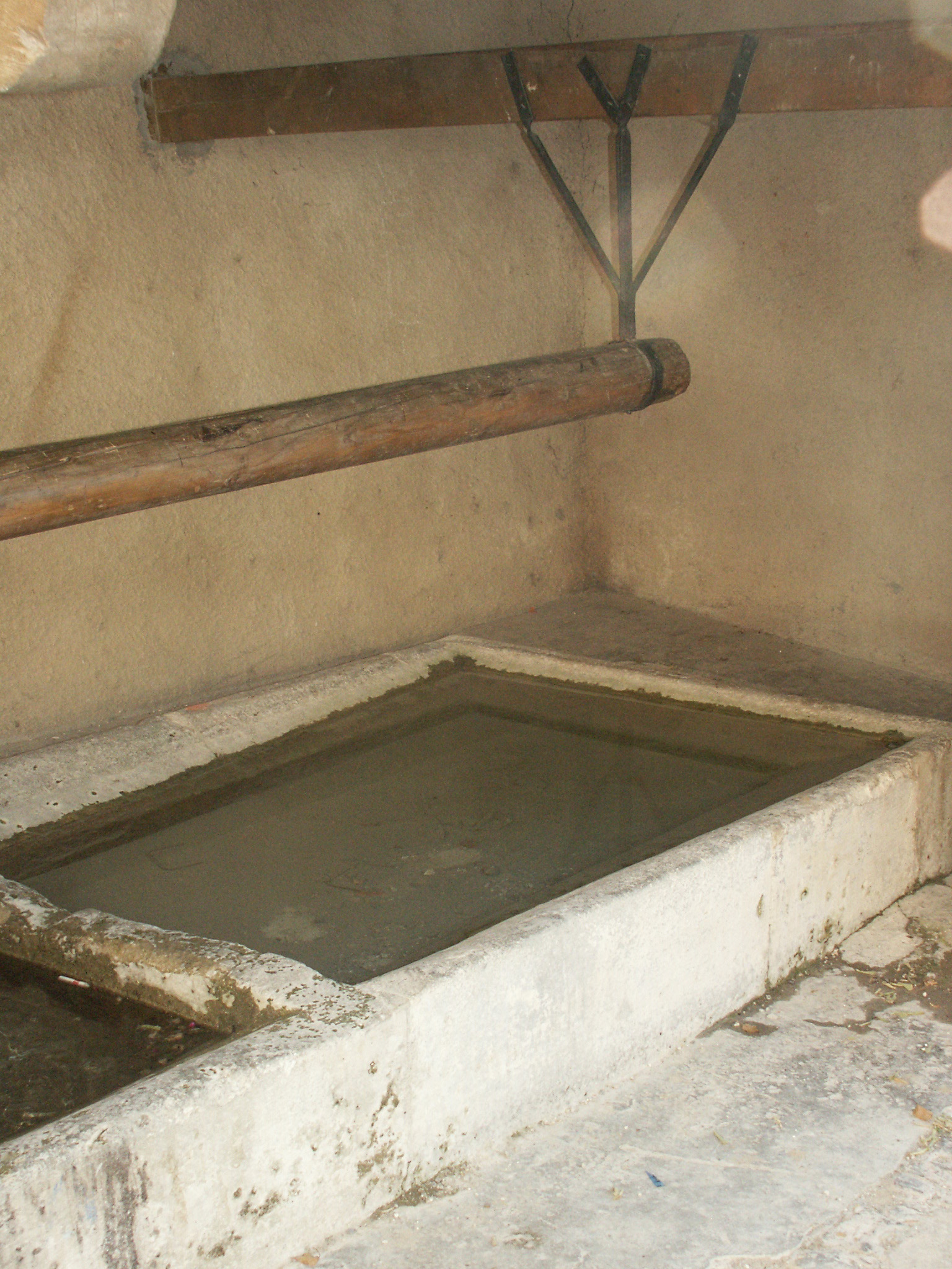 Lavoir de la rue Joseph Latil à Oraison