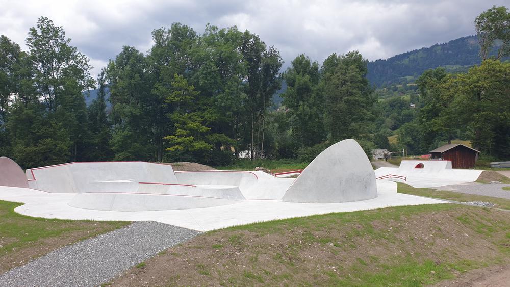 skatepark_samoens_1