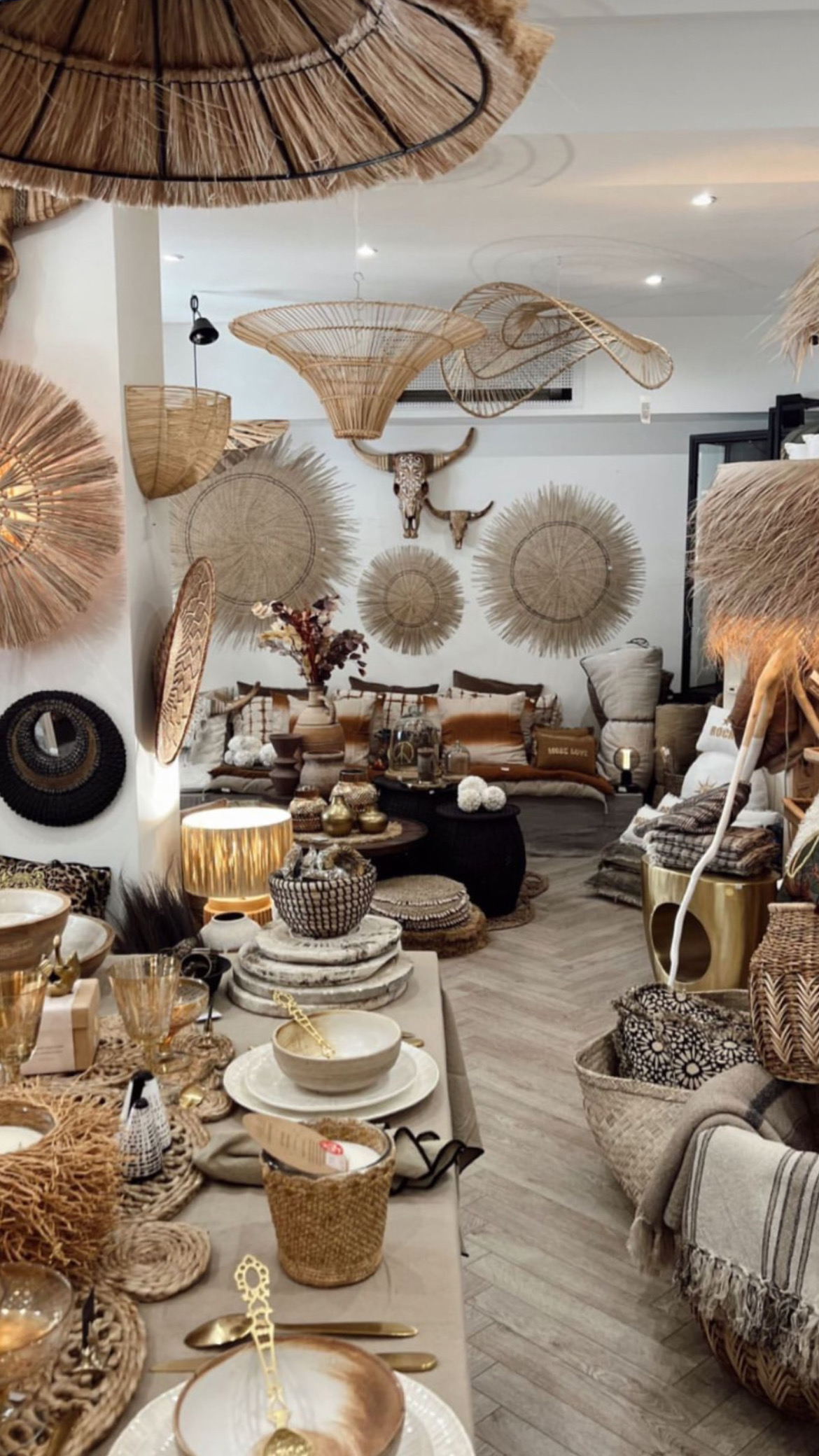 Tungstene concept store