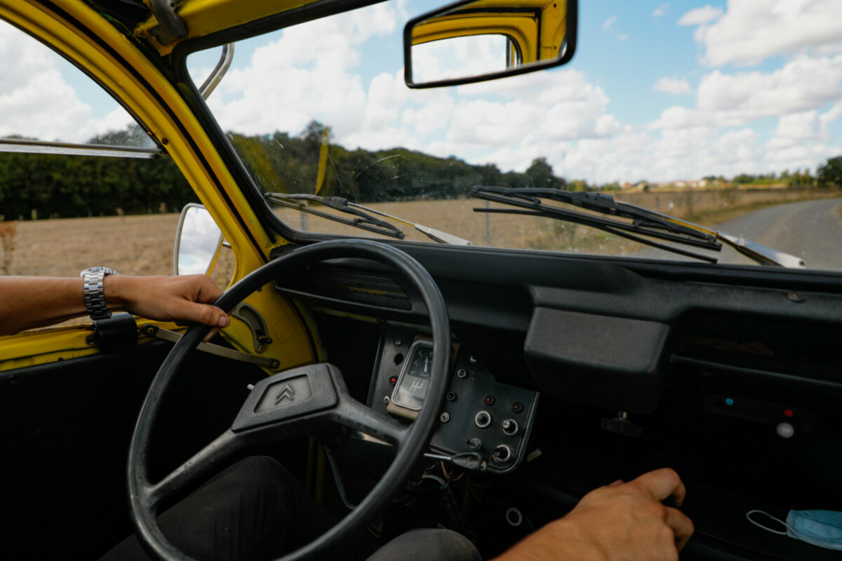 Balade en 2 CV avec la Charente en Deuch