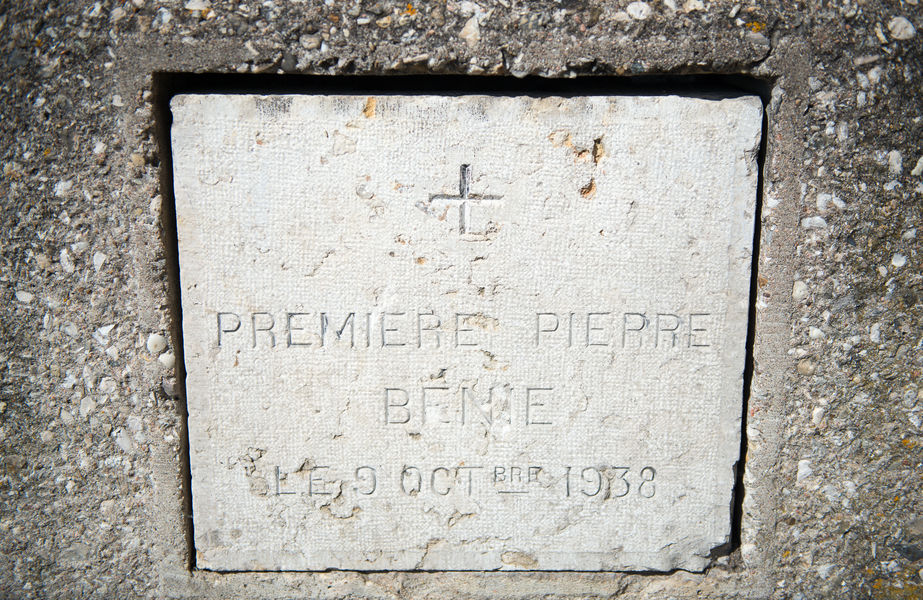 Notre Dame du Sacré Coeur