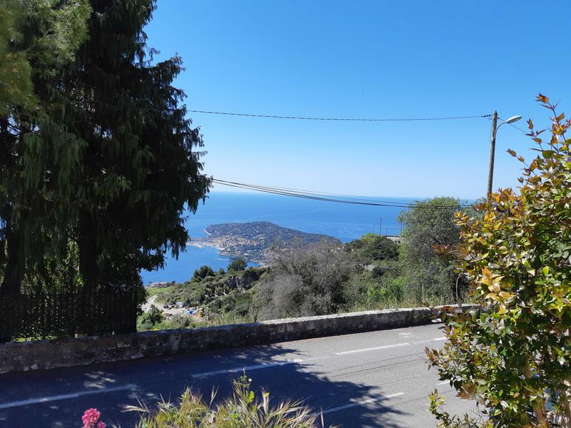 Garrigue-Vue depuis le gîte-Eze-Gîtes de France des Alpes-Maritimes