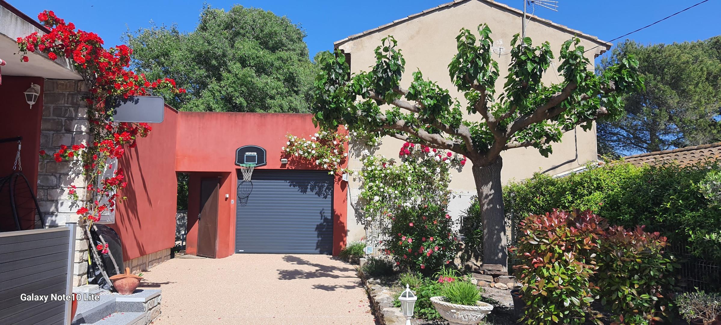 Villa Liliane, Grans - photo 13